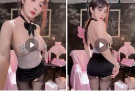 B站 雯妹不讲道理    极品美女 情趣内衣 丁字裤 福利